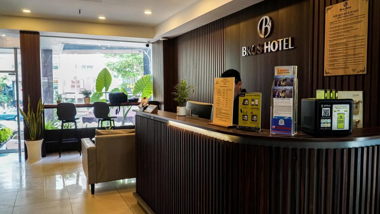 Bros Hotel Хошимин Экстерьер фото