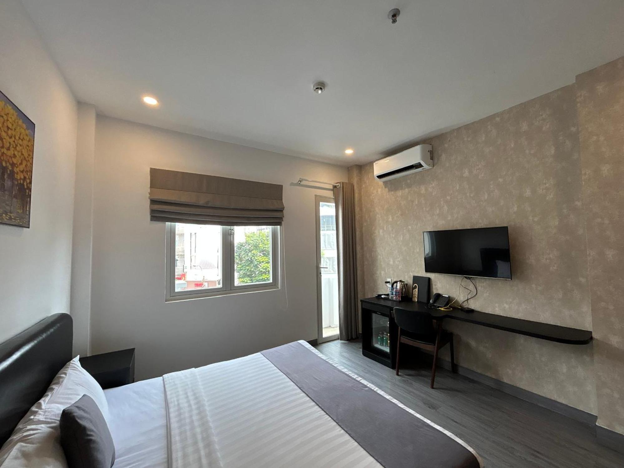 Bros Hotel Хошимин Экстерьер фото