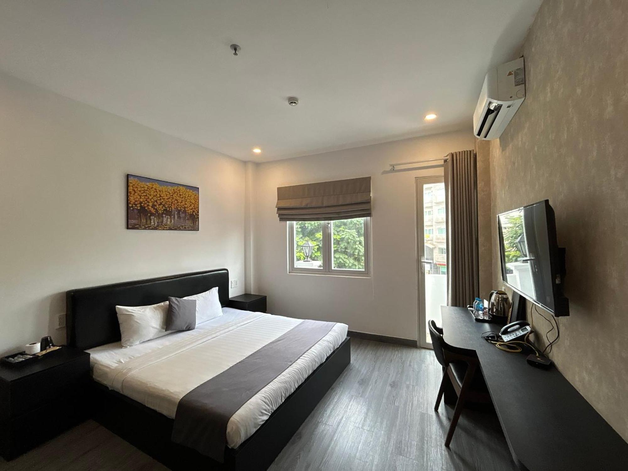 Bros Hotel Хошимин Экстерьер фото